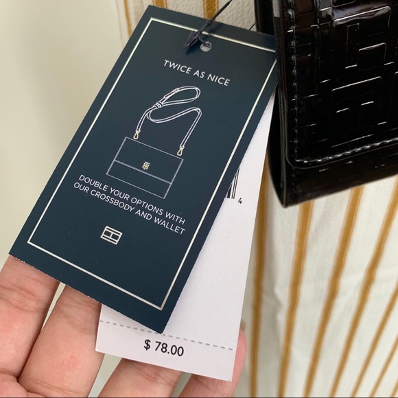 NWT Tommy Hilfiger Crossbody/Wallet - Picture 8 of 8